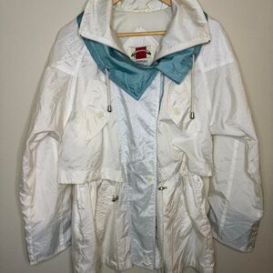 Vintage 90s Retro White & Blue Windbreaker Jacket